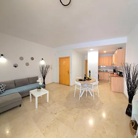 Lima Sol One Bedroom In The Center Of By Namaste Elite Apartment Torremolinos